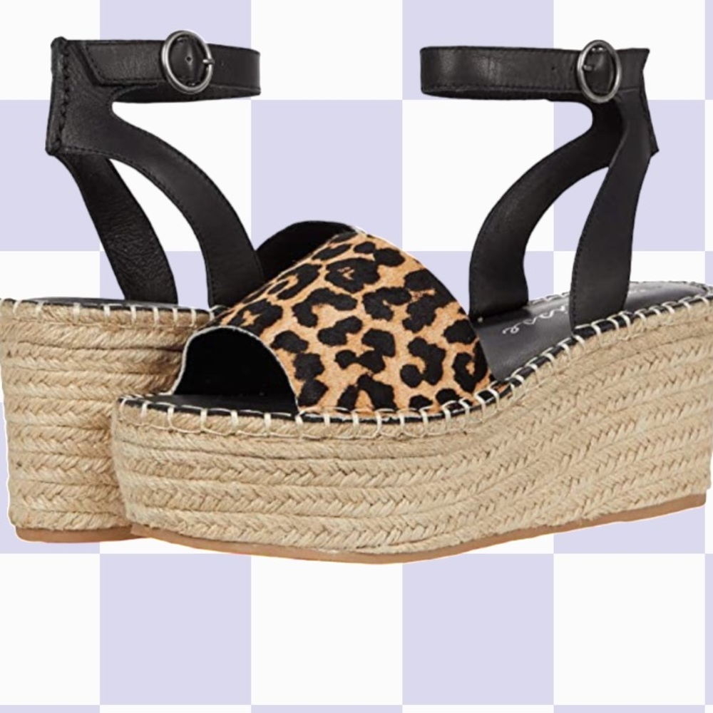 Matisse barely used adorable wedge sandals with ankle strap jute on heel